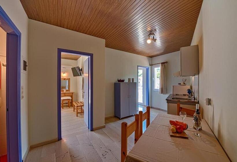 Anemos Studios & Apartments