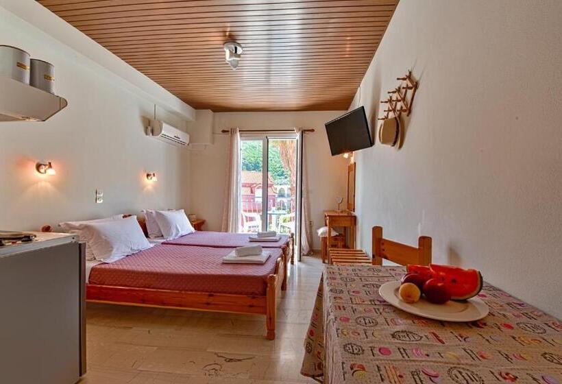 Anemos Studios & Apartments