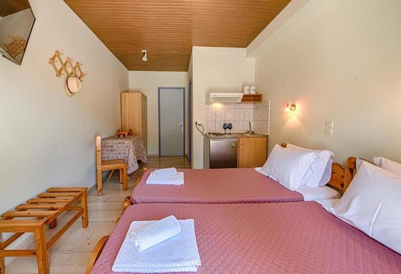 Anemos Studios & Apartments