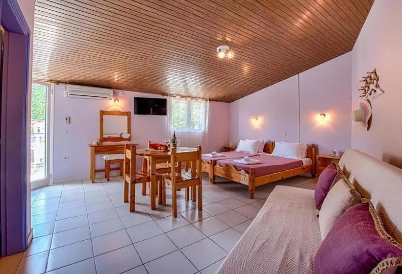 Anemos Studios & Apartments