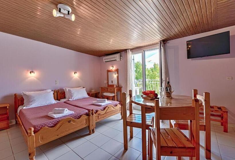 Anemos Studios & Apartments