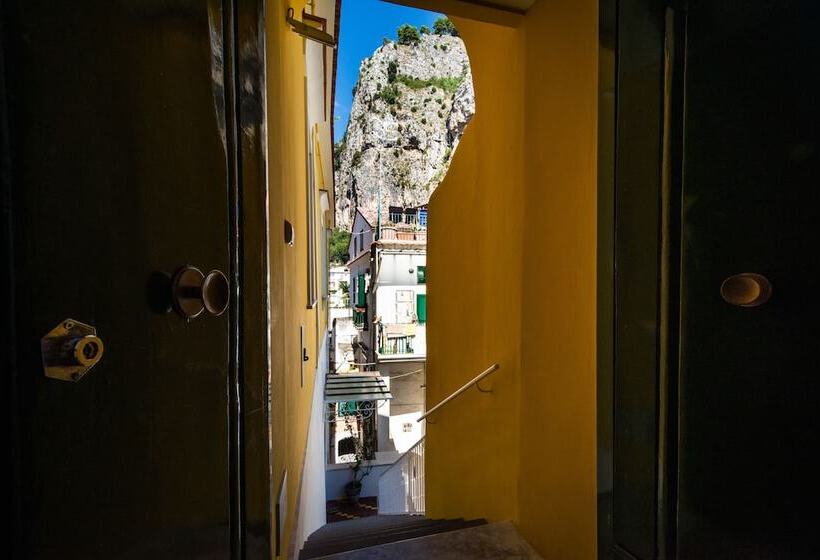 민박 Amalfi Luxury House