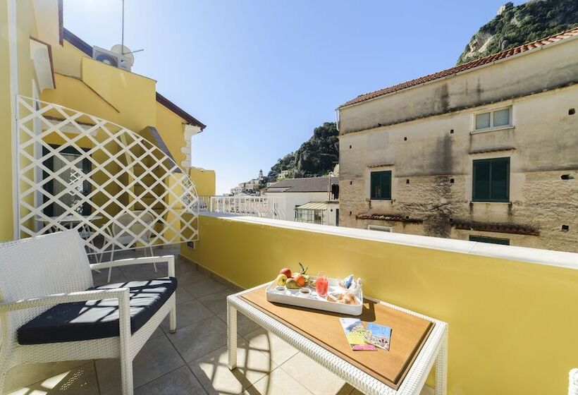 민박 Amalfi Luxury House