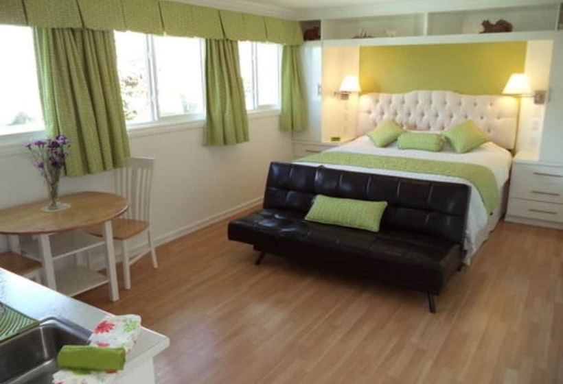 تختخواب و صبحانه Enchanted Rainforest Guesthouse