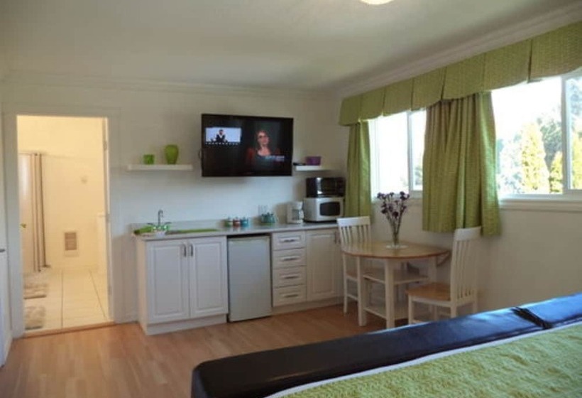 تختخواب و صبحانه Enchanted Rainforest Guesthouse