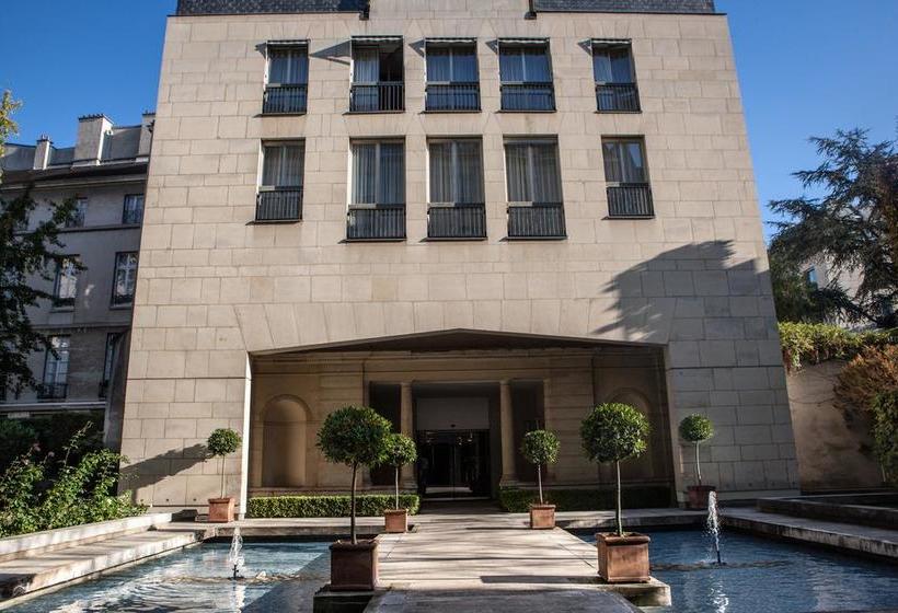 Assia & Nathalie   Luxury B&b Marais