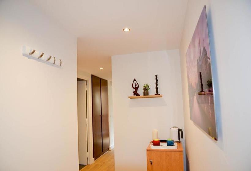 Assia & Nathalie   Luxury B&b Marais