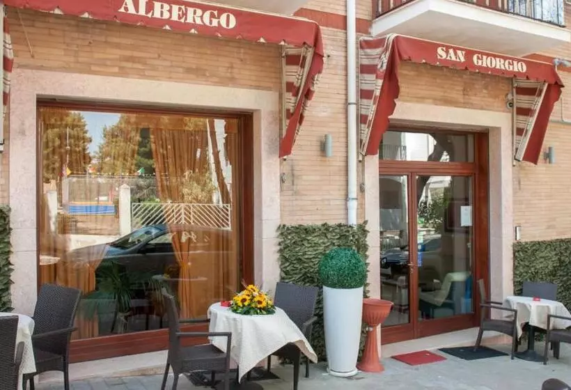 ホテル Albergo San Giorgio