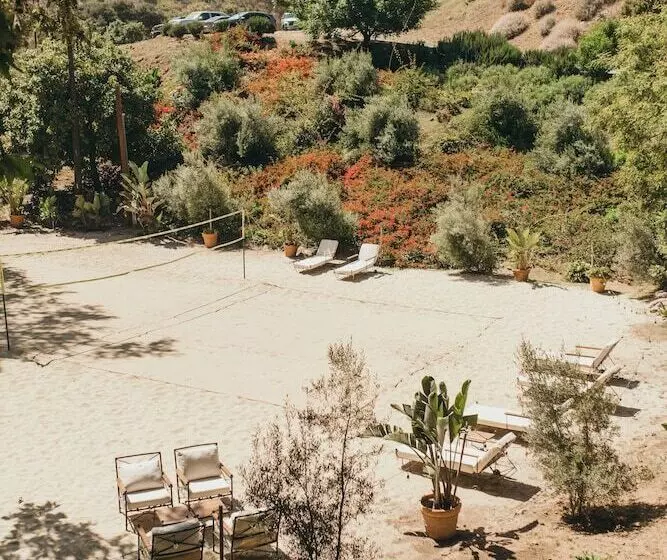 ホテル Calamigos Guest Ranch And Beach Club
