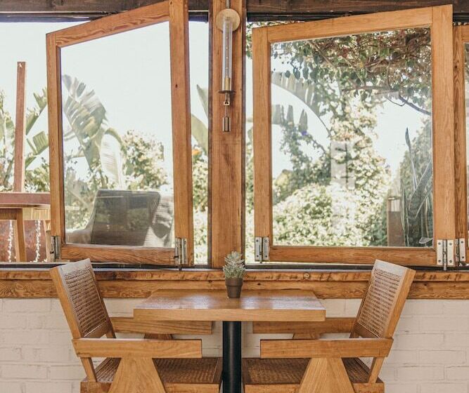 בית מלון כפרי Calamigos Guest Ranch And Beach Club