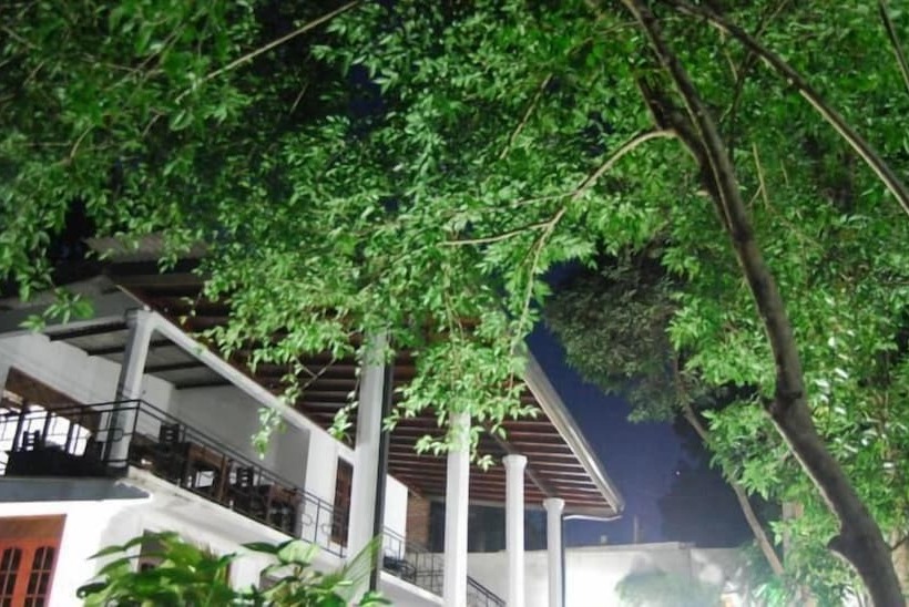 New Hotel Elephant Park