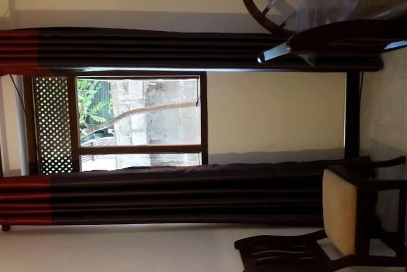 New Hotel Elephant Park