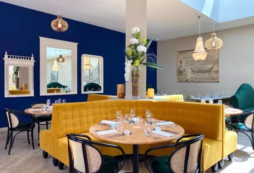 ホテル Hôtel Spa Marotte