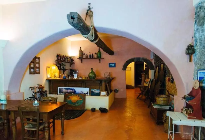 هتل La Locanda Del Postino