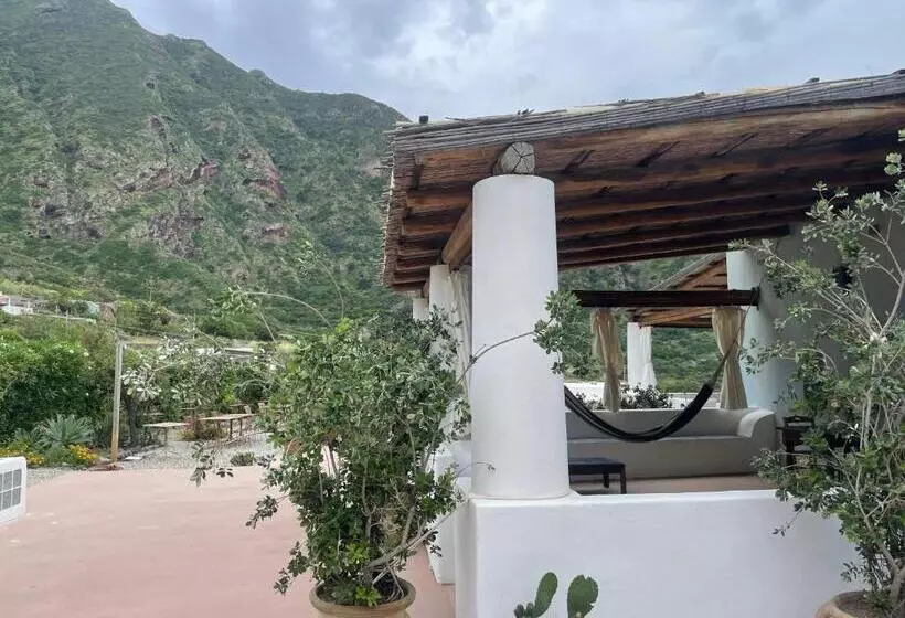هتل La Locanda Del Postino