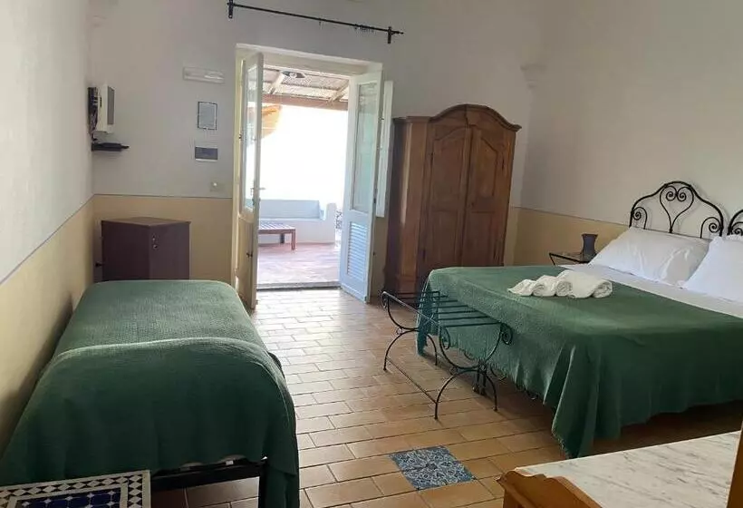 هتل La Locanda Del Postino