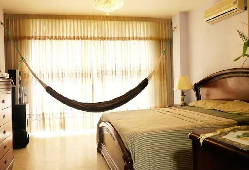 Hotel Suites & Aparments By Goya