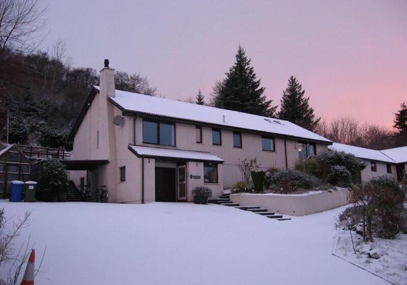 Пансион Givendale Guest House