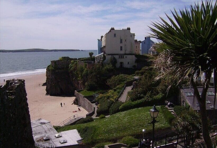 ペンション Langdon Villa Guest House