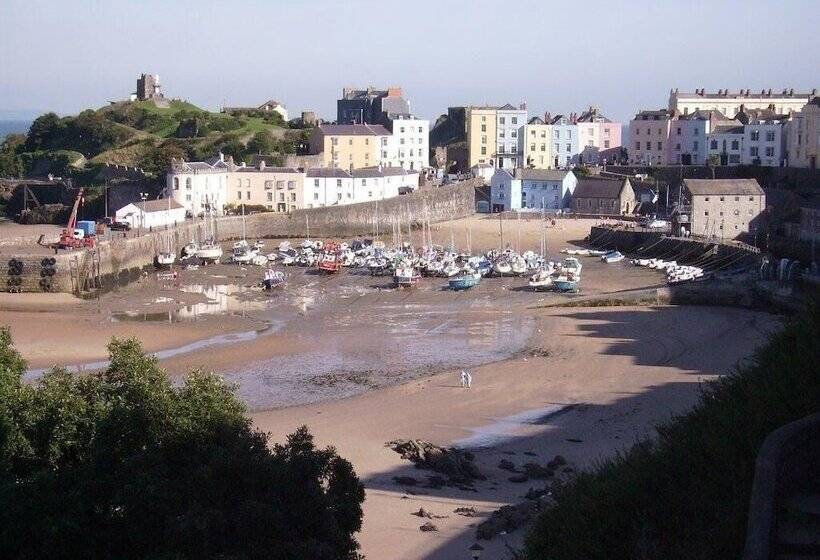 ペンション Langdon Villa Guest House