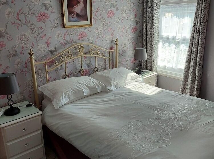 膳宿费 The Hilary Guest House