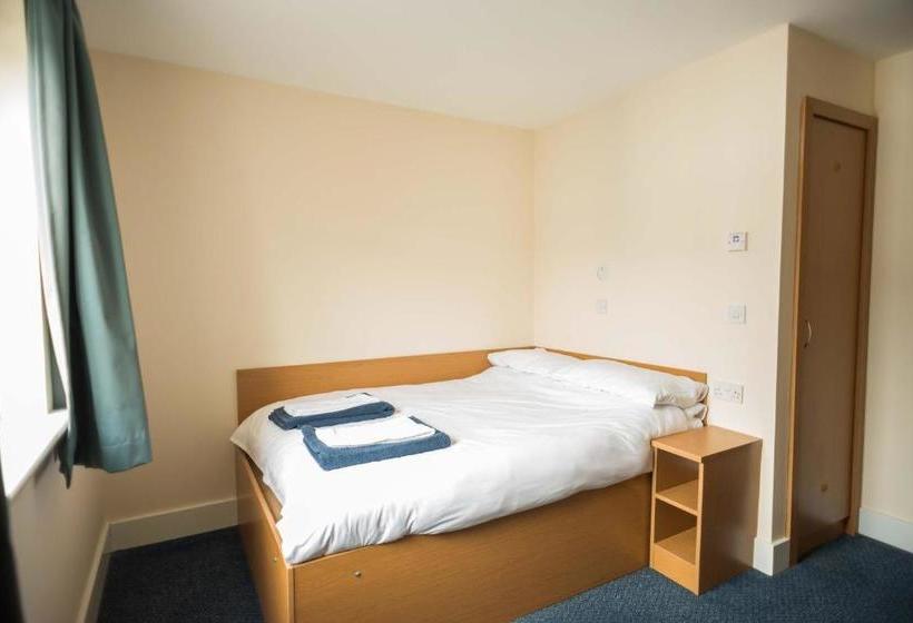 بنسيون The Sidings