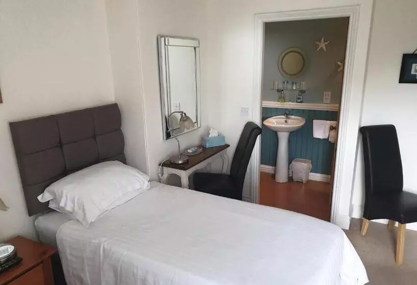 Ugiebrae House Bed & Breakfast