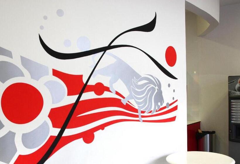 Botxo Gallery   Hostel