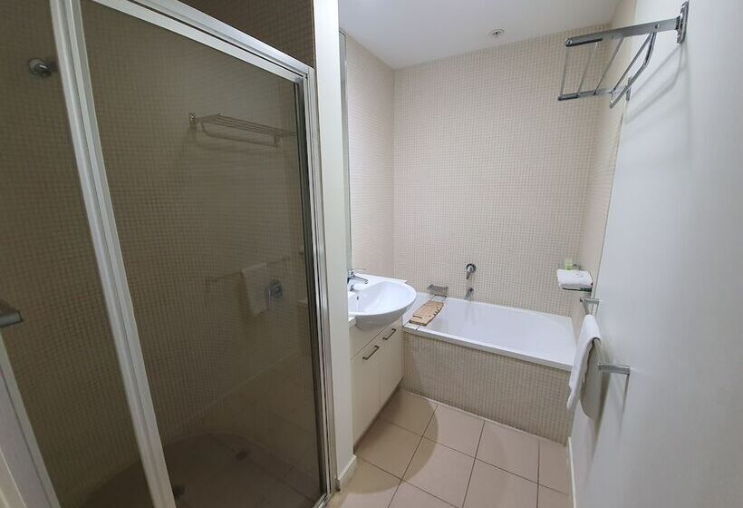 Harbour Escape Apartments