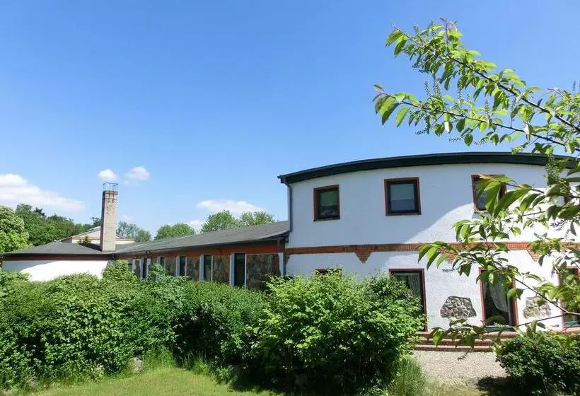 Hostel Domäne Neu Gaarz