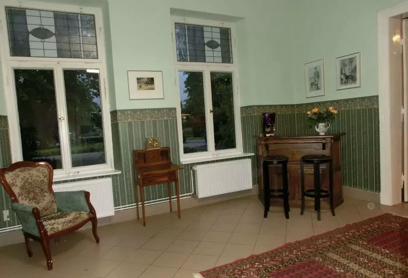 Hostel Domäne Neu Gaarz