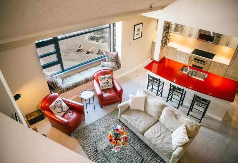 هتل Carleton Lodge