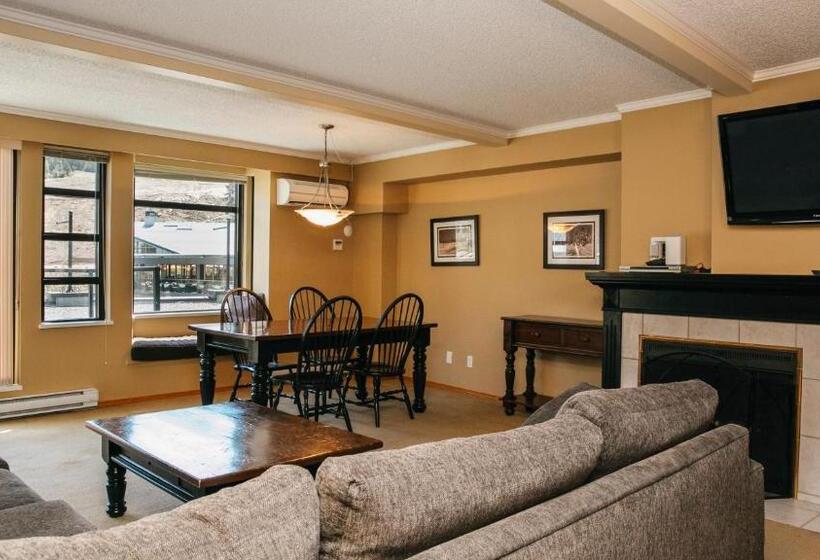 ホテル Carleton Lodge