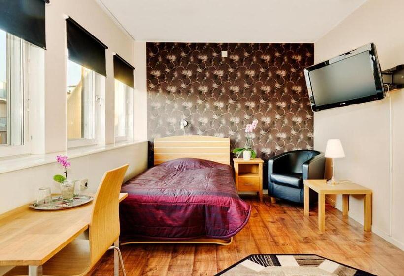 בית מלון כפרי L City