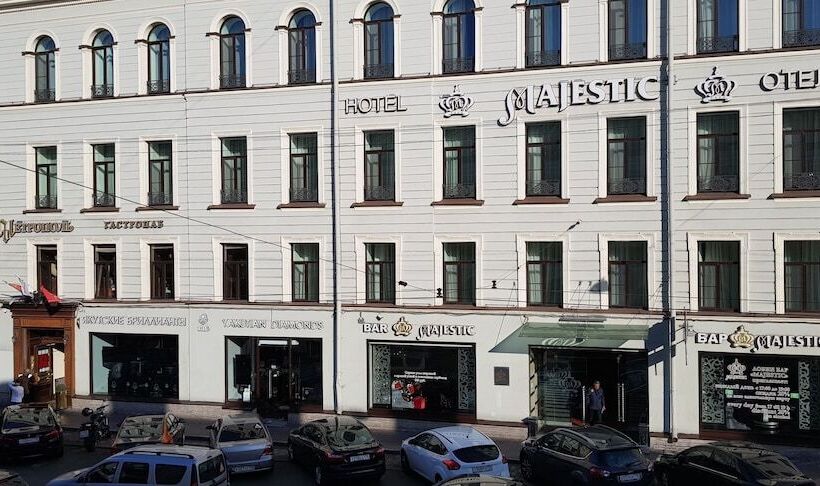 Majestic Boutique Hotel Deluxe