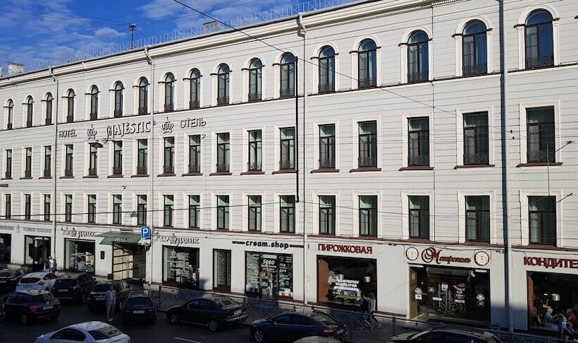 Majestic Boutique Hotel Deluxe