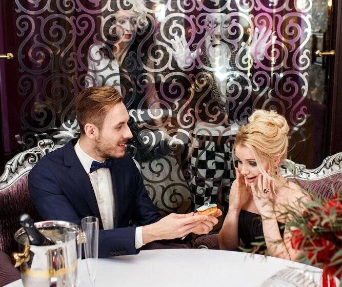 Majestic Boutique Hotel Deluxe