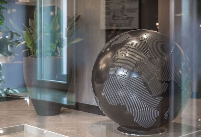 هتل Pullman Riga Old Town