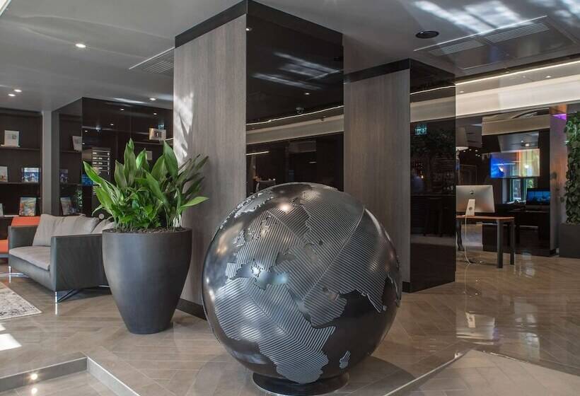 هتل Pullman Riga Old Town