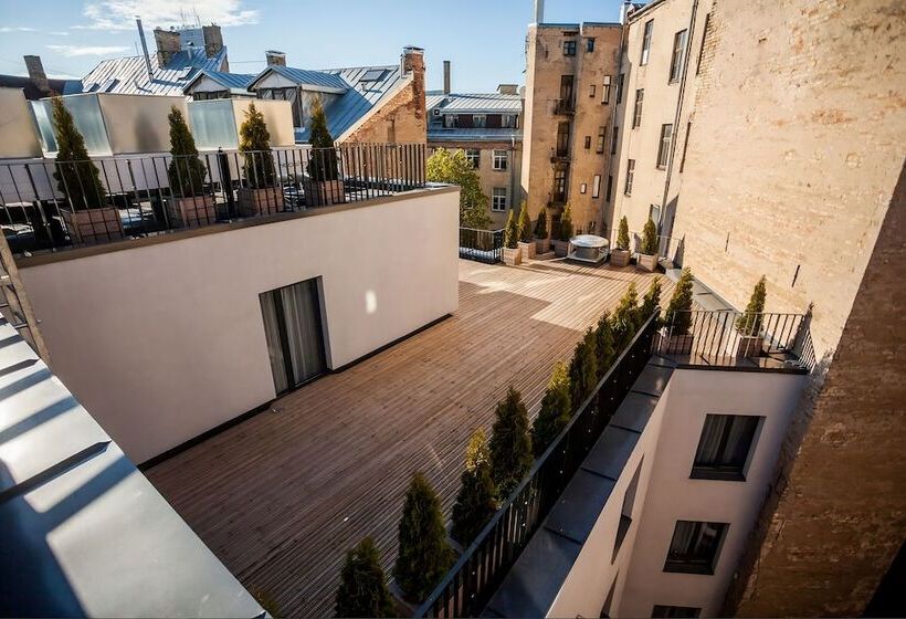 هتل Pullman Riga Old Town