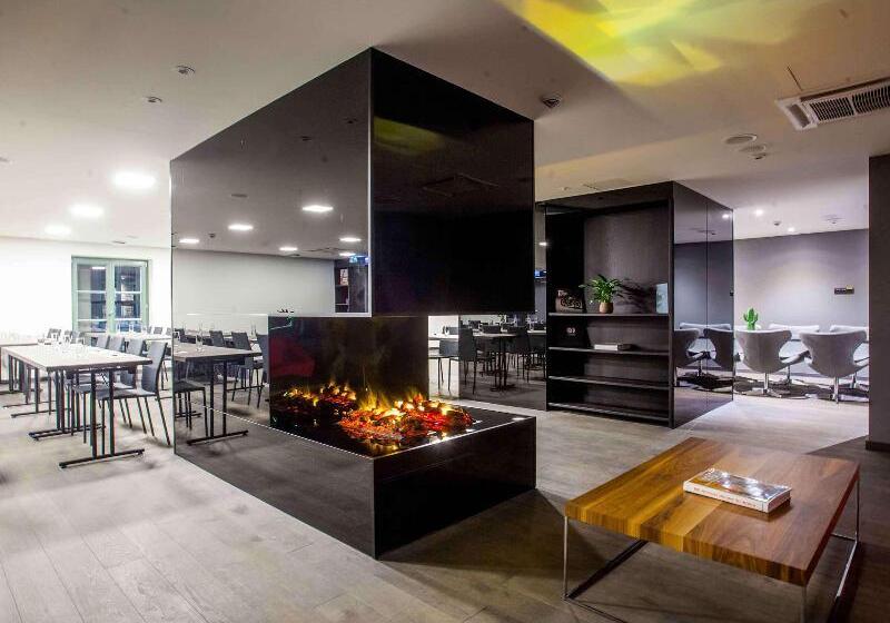 هتل Pullman Riga Old Town