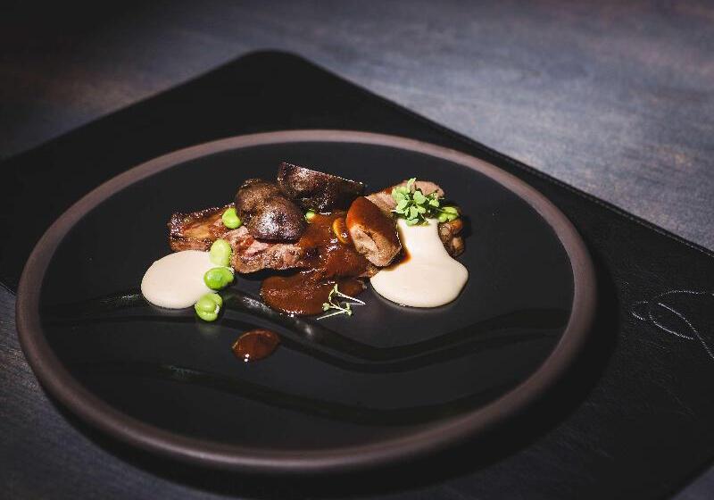 هتل Pullman Riga Old Town