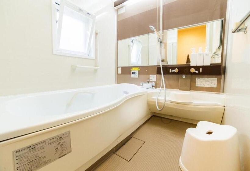 K S House Kyoto  Travelers Hostel