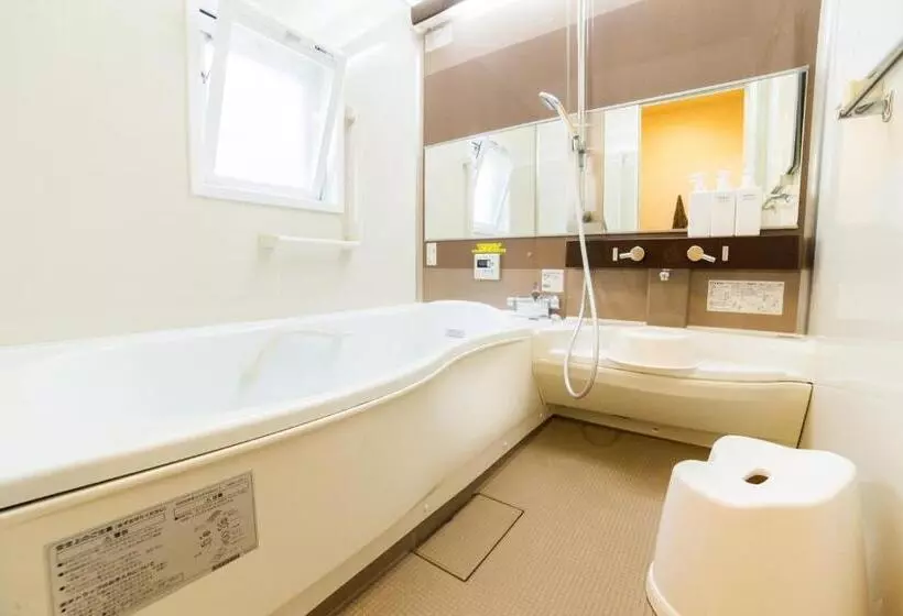 K S House Kyoto  Travelers Hostel