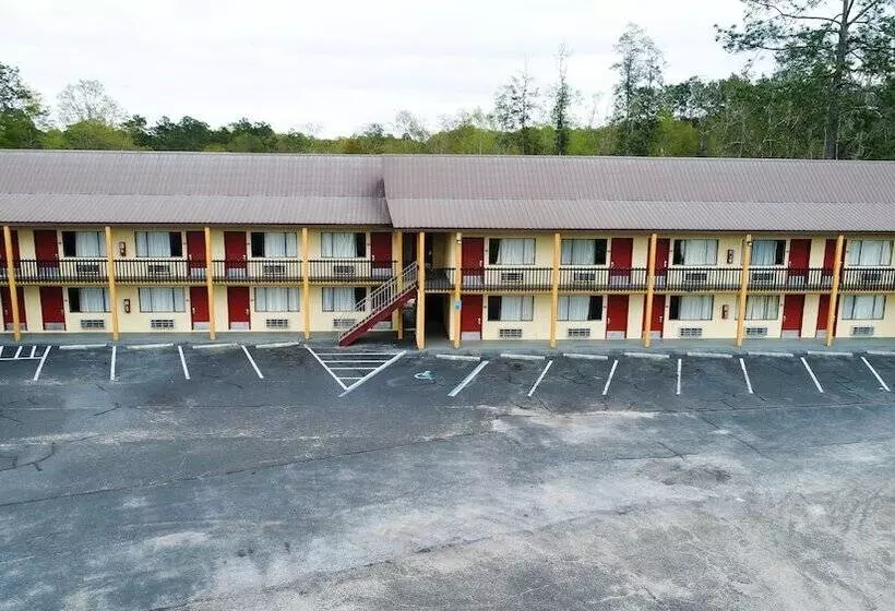 モーテル Rodeway Inn