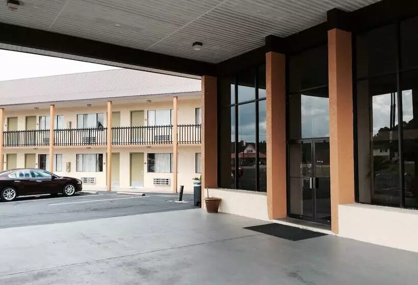 モーテル Rodeway Inn