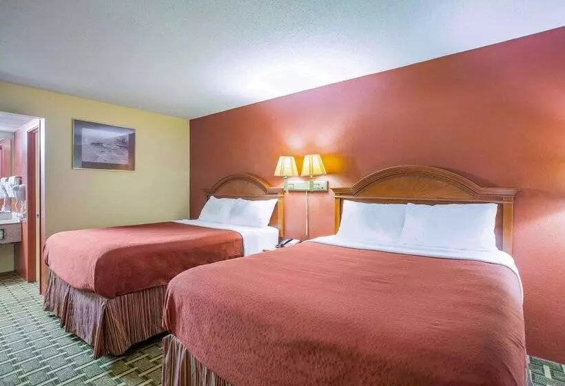 モーテル Rodeway Inn