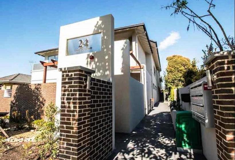 Orange Serviced Apartment