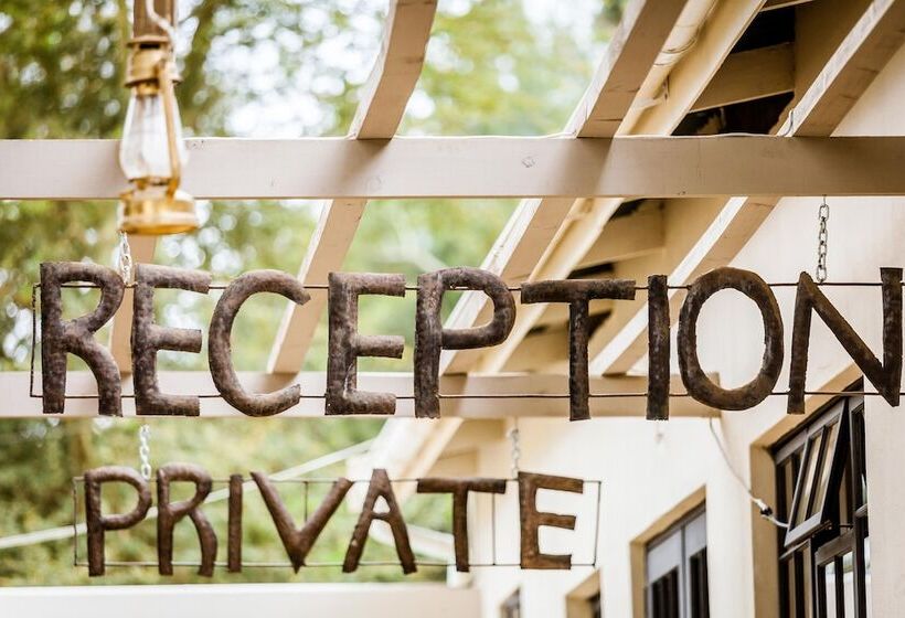 Pension Addo African Home