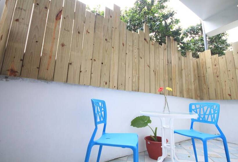 پانسیون Lovehouse B&b